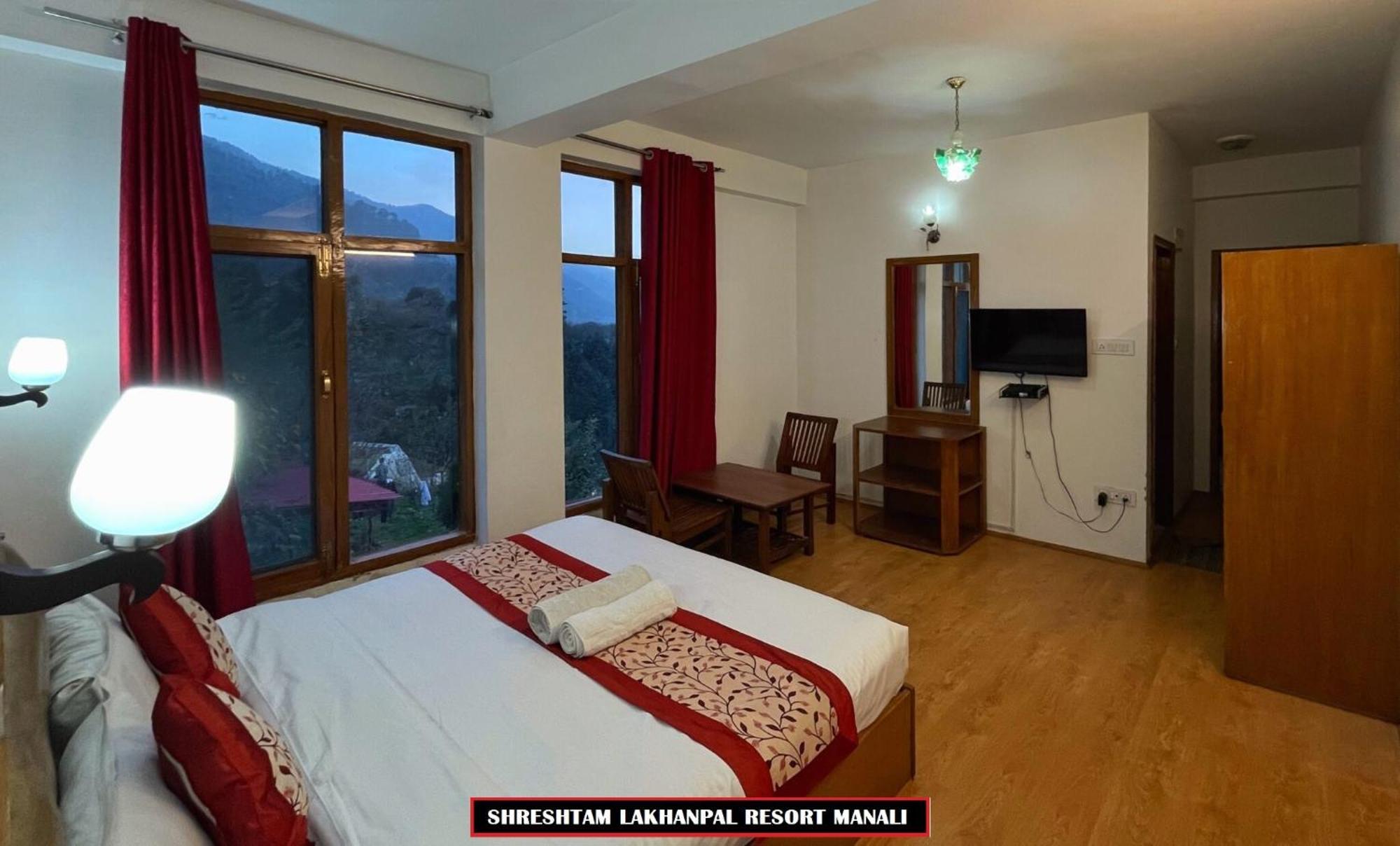 Shreshtam Lakhanpal Resort Manāli Buitenkant foto